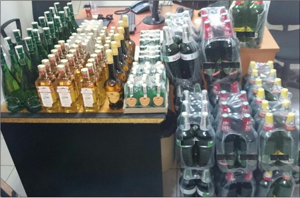 13 ΦΩΤΟ ΛΑΘΡΑΙΑ