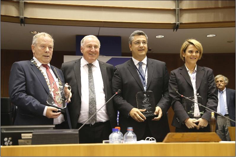 14 ΦΩΤΟ ΤΖΙΤΖΙΚΩΣΤΑΣ ΚΟΙΝΟΒΟΥΛΙΟ