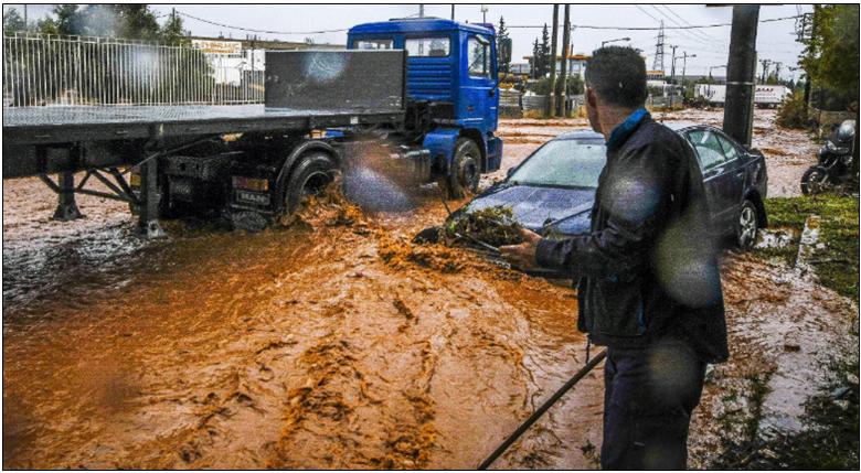 13 ΦΩΤΟ ΠΛΗΜΜΥΡΕΣ