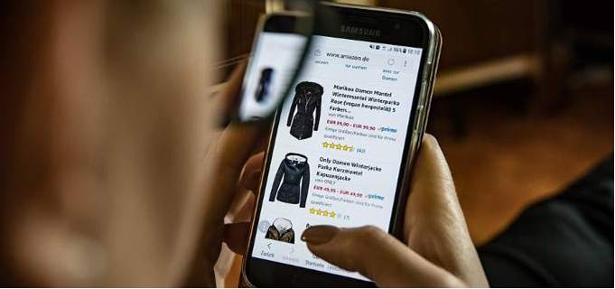 ΠΡΟΣΟΧΗ ΣΤΙΣ ΑΠΑΤΕΣ ΣΕ ΑΓΟΡΕΣ ΑΠΟ ΤΟ ΔΙΑΔΙΚΤΥΟ