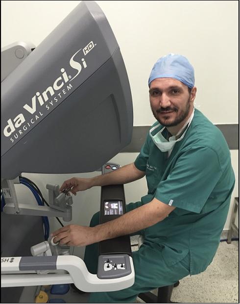 ΚΑΙΝΟΤΟΜΟΣ ΤΕΧΝΙΚΗ ΡΟΜΠΟΤΙΚΗΣ ΧΕΙΡΟΥΡΓΙΚΗΣ ΜΕΣΕΝΤΕΡΙΟΥ ΑΡΤΗΡΙΑΣ ΣΤΟ ΔΙΑΒΑΛΚΑΝΙΚΟ ΘΕΣΣΑΛΟΝΙΚΗΣ