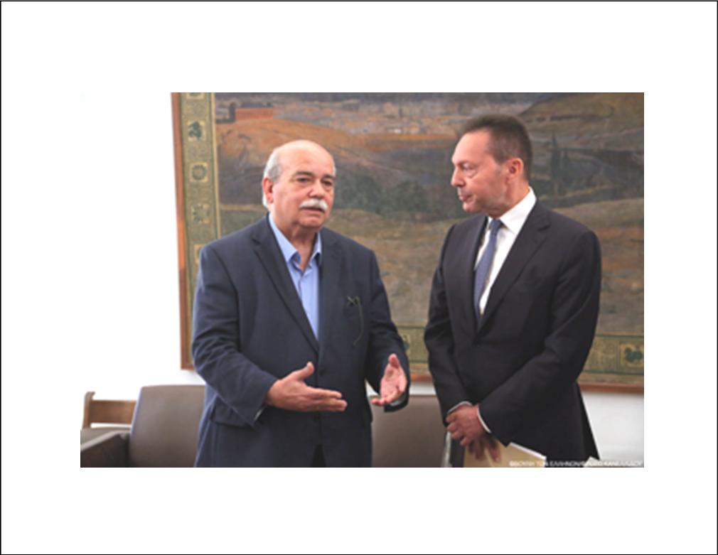 10 ΦΩΤΟ ΣΤΟΥΡΝΑΡΑΣ ΒΟΥΤΣΗΣ