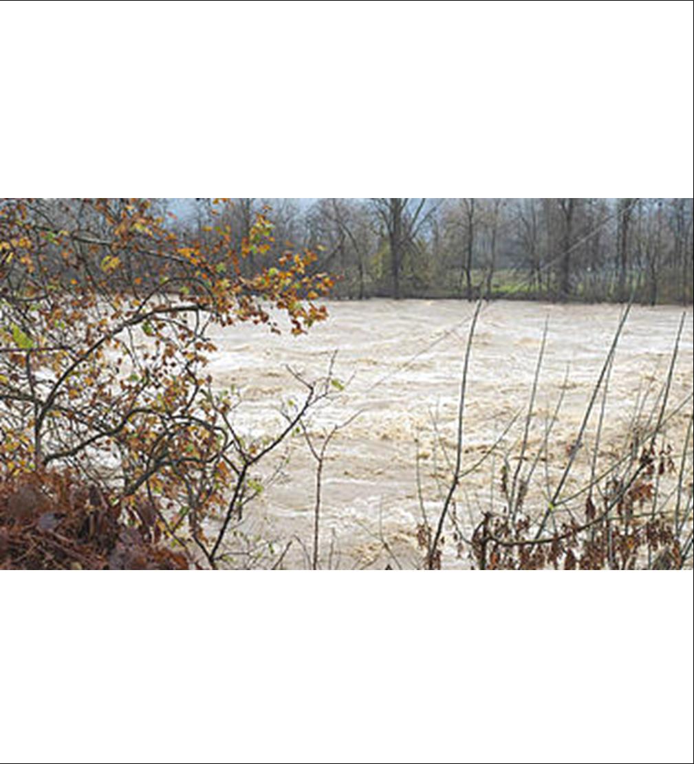 10 ΦΩΤΟ ΠΛΗΜΜΥΡΕΣ