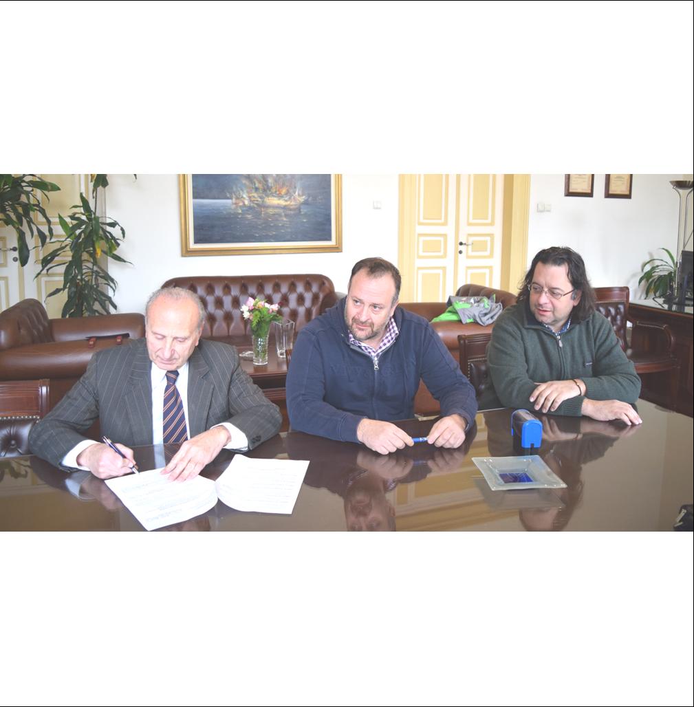 10 ΦΩΤΟ ΥΠΟΓΡΑΦΗ ΣΥΜΒΑΣΗΣ