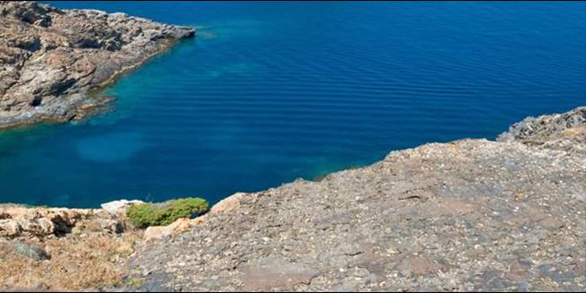 10 ΦΩΤΟ 2019 8 22 ΜΕΣΟΓΕΙΟΣ