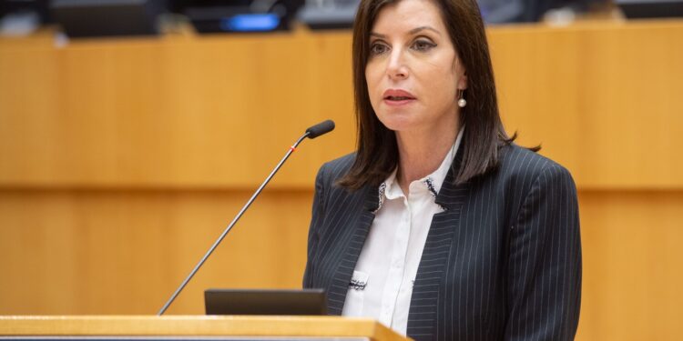 ΑΝΝΑ – ΜΙΣΕΛ ΑΣΗΜΑΚΟΠΟΥΛΟΥ: «…Η ΕΛΛΑΔΑ ΕΙΝΑΙ ΕΝΑ ΚΡΑΤΟΣ ΔΙΚΑΙΟΥ»