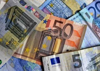 ΠΛΗΡΩΜΕΣ ΕΩΣ ΤΑ ΧΡΙΣΤΟΥΓΕΝΝΑ ΓΙΑ ΕΠΙΔΟΜΑΤΑ ΚΑΙ ΣΥΝΤΑΞΕΙΣ