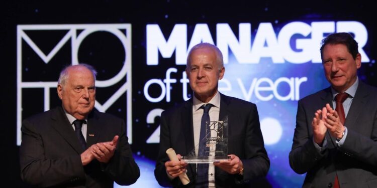 Ο ΠΑΝΑΓΙΩΤΗΣ ΤΣΙΝΑΒΟΣ MANAGER OF THE YEAR 2022