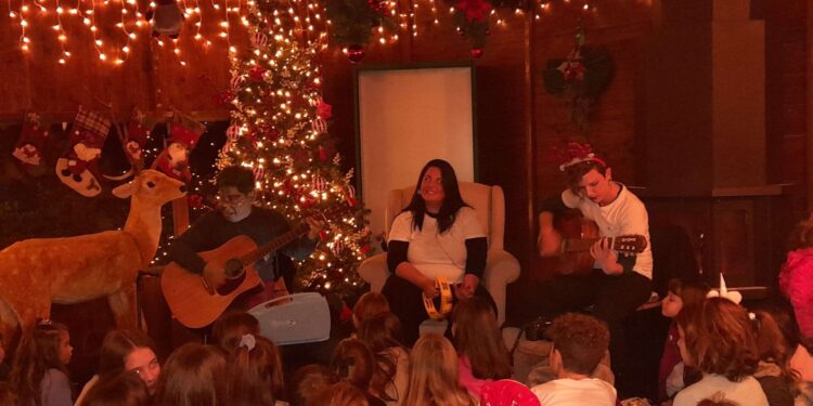 ΠΑΡΑΜΥΘΕΝΙΟΣ, ΓΙΟΡΤΙΝΑ ΣΤΟΛΙΣΜΕΝΟΣ Ο ΧΩΡΟΣ ΤΟΥ CITYΖΕΝ ΣΤΗΝ ΑΚΡΟΠΟΛΗ ΤΩΝ ΣΕΡΡΩΝ