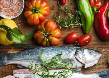 ΚΑΛΥΤΕΡΗ ΔΙΑΤΡΟΦΗ 2023 ΣΤΟΝ ΚΟΣΜΟ Η ΜΕΣΟΓΕΙΑΚΗ