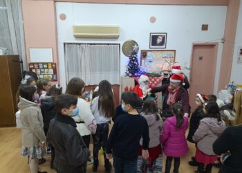 Η ΑΔΕΛΦΟΤΗΤΑ ΜΙΚΡΑΣΙΑΤΩΝ Ν ΣΕΡΡΩΝ ΔΕΞΙΩΘΗΚΕ ΤΑ ΠΑΙΔΙΑ  ΚΑΙ ΤΟΥΣ ΓΟΝΕΙΣ ΤΟΥΣ