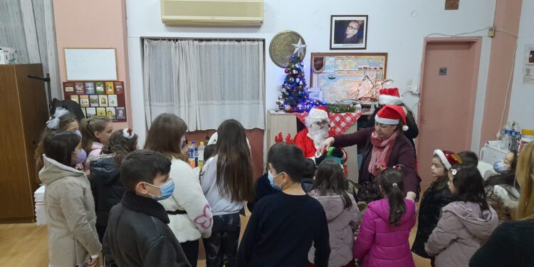 Η ΑΔΕΛΦΟΤΗΤΑ ΜΙΚΡΑΣΙΑΤΩΝ Ν ΣΕΡΡΩΝ ΔΕΞΙΩΘΗΚΕ ΤΑ ΠΑΙΔΙΑ  ΚΑΙ ΤΟΥΣ ΓΟΝΕΙΣ ΤΟΥΣ