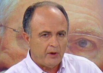 ΚΩΝΣΤΑΝΤΙΝΟΣ: ΔΙΧΩΣ ΠΡΟΚΑΤΑΛΗΨΕΙΣ ΚΑΙ ΠΑΘΟΣ. ΓΡΑΦΕΙ Ο ΑΝΤΩΝΗΣ ΑΝΤΩΝΑΚΟΣ