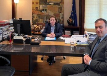 ΣΥΝΑΝΤΗΣΗ ΧΑΤΖΗΒΑΣΙΛΕΙΟΥ ΜΕ ΜΕΝΔΩΝΗ ΓΙΑ ΕΞΕΛΙΞΕΙΣ ΣΤΟ ΛΟΦΟ ΚΑΣΤΑ ΚΑΙ ΤΟ ΑΡΧΑΙΟΛΟΓΙΚΟ ΜΟΥΣΕΙΟ ΣΕΡΡΩΝ