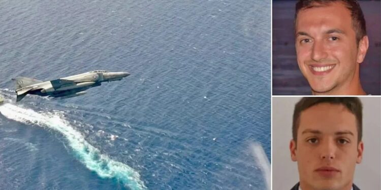 ΘΡΗΝΟΣ ΣΤΗΝ ΠΟΛΕΜΙΚΗ ΑΕΡΟΠΟΡΙΑ. ΝΕΚΡΟΣ Ο ΣΥΓΚΥΒΕΡΝΗΣ ΑΓΝΟΟΥΜΕΝΟΣ Ο ΚΥΒΕΡΝΗΤΗΣ ΤΟΥ ΦΑΝΤΟΜ f-4