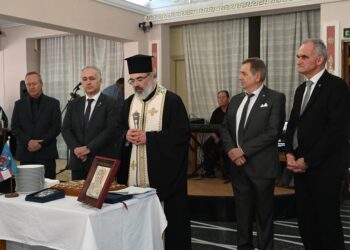 Ο ΣΥΝΔΕΣΜΟΣ ΕΦΕΔΡΩΝ ΑΞΙΩΜΑΤΙΚΩΝ ΣΕΡΡΩΝ ΕΚΟΨΕ ΤΗΝ ΚΑΘΙΕΡΩΜΕΝΗ ΕΤΗΣΙΑ ΒΑΣΙΛΟΠΙΤΑ