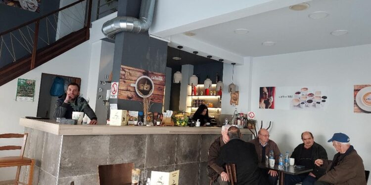 CoffeeTime …ΤΟ ΚΑΦΕΝΕΙΟ. ΑΠΟΛΑΥΣΗ ΚΑΙ ΑΝΑΨΥΧΗ ΣΤΗ ΓΩΝΙΑ Ν.ΝΙΚΟΛΑΟΥ 11 & ΔΗΜΟΓΕΡΟΝΤΩΝ ΣΤΙΣ ΣΕΡΡΕΣ