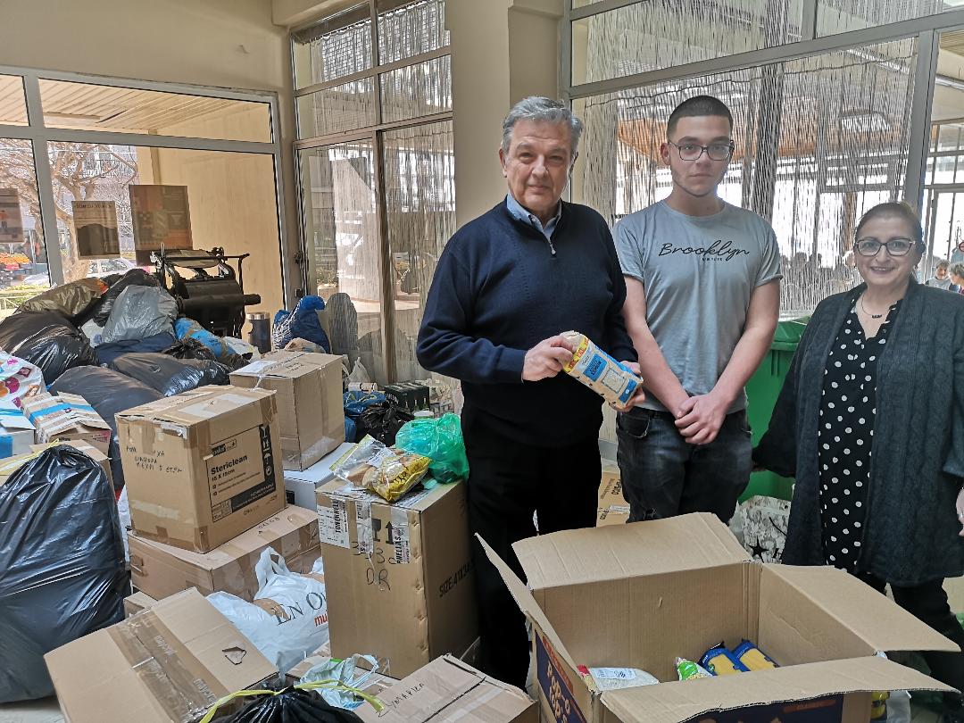 ΔΗΜΟΣ ΣΙΝΤΙΚΗΣ : ΚΥΜΑ ΣΥΜΠΑΡΑΣΤΑΣΗΣ ΚΑΙ ΑΛΛΗΛΕΓΓΥΗΣ ΑΠΟ ΤΟΥΣ ΔΗΜΟΤΕΣ ΣΙΝΤΙΚΗΣ ΓΙΑ ΤΟΥΣ ΣΕΙΣΜΟΠΛΗΚΤΟΥΣ ΤΟΥΡΚΙΑΣ ΚΑΙ ΣΥΡΙΑΣ