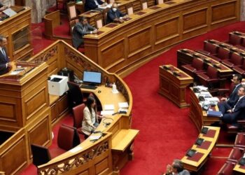 ΑΠΟΡΡΙΦΘΗΚΕ Η ΠΡΟΤΑΣΗ ΔΥΣΠΙΣΤΙΑΣ ΠΟΥ ΥΠΕΒΛΗΘΗΚΕ ΕΝΑΝΤΙΟΝ ΤΗΣ ΚΥΒΕΡΝΗΣΗΣ