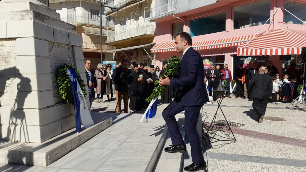 ΝΙΓΡΙΤΑ ΣΤΕΦΑΝΙΑ 2