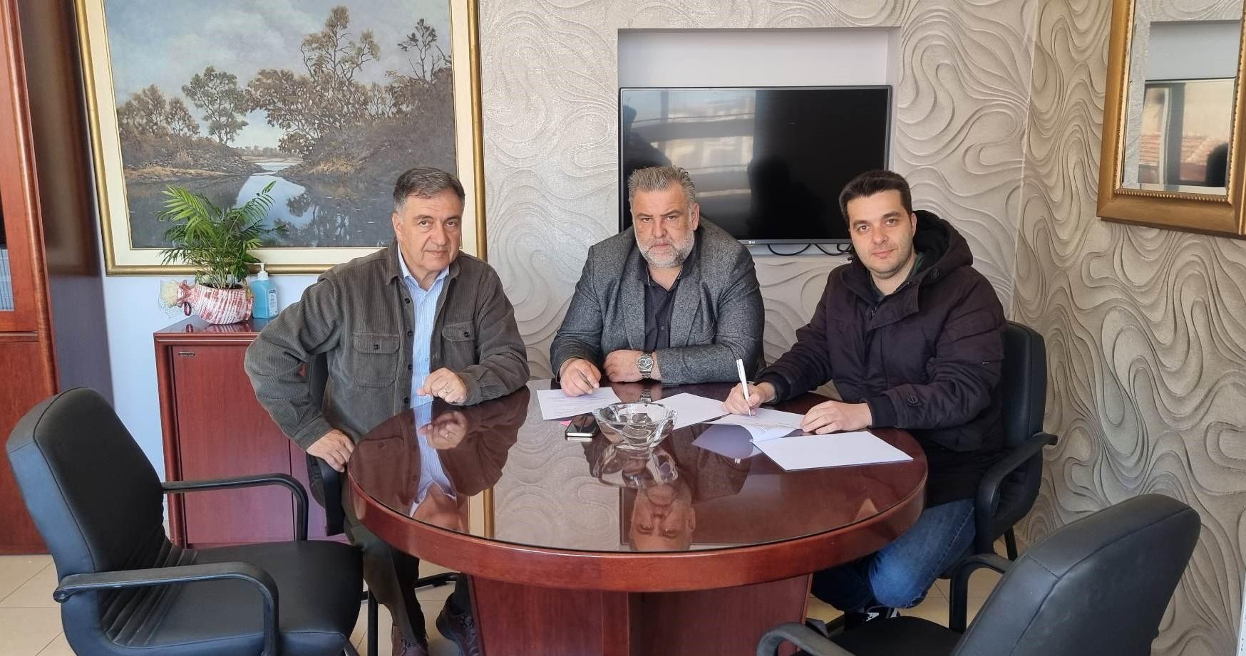 ΥΠΟΓΡΑΦΗΚΕ Η ΣΥΜΒΑΣΗ ΤΟΥ ΕΡΓΟΥ ΓΙΑ ΤΗΝ ΕΝΕΡΓΕΙΑΚΗ ΑΝΑΒΑΘΜΙΣΗ ΤΟΥ ΔΗΜΟΤΙΚΟΥ ΑΘΛΗΤΙΚΟΥ ΚΕΝΤΡΟΥ ΝΙΓΡΙΤΑΣ