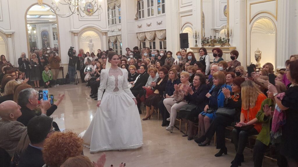 ΕΜΜΕΛΕΙΑ ΝΥΦΙΚΟ