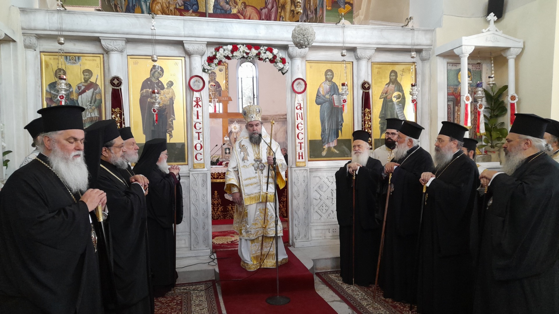 Ο ΣΕΡΡΩΝ ΘΕΟΛΟΓΟΣ ΓΙΟΡΤΑΣΕ ΤΑ ΟNΟΜΑΣΤΗΡΙΑ ΚΑΙ ΤΑ ΕΙΚΟΣΙ ΕΤΗ ΠΟΙΜΑΝΤΟΡΙΑΣ ΣΤΗΝ ΙΕΡΑ ΜΗΤΡΟΠΟΛΗ ΣΕΡΡΩΝ ΚΑΙ ΝΙΓΡΙΤΗΣ