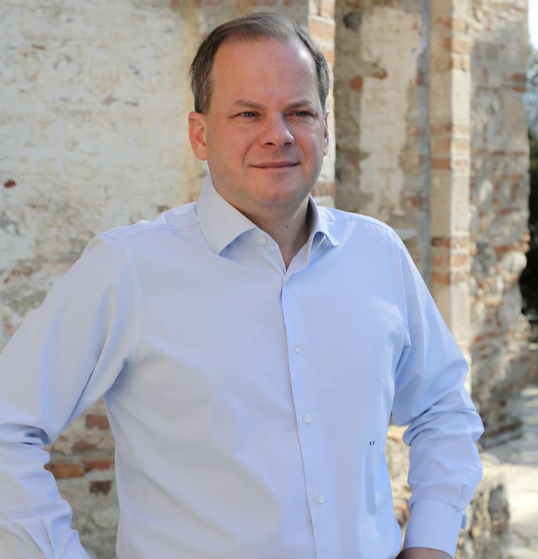 ΚΑΡΑΜΑΝΛΗΣ ΓΙΑ ΤΣΙΠΡΑ: «38 ΜΕΡΕΣ ΜΕΡΕΣ. ΤΟΣΟ ΚΡΑΤΗΣΕ ΤΟ ΞΑΦΝΙΚΟ  “ΕΝΔΙΑΦΕΡΟΝ“ ΤΟΥ κ. ΤΣΙΠΡΑ ΓΙΑ ΤΙΣ ΣΕΡΡΕΣ»