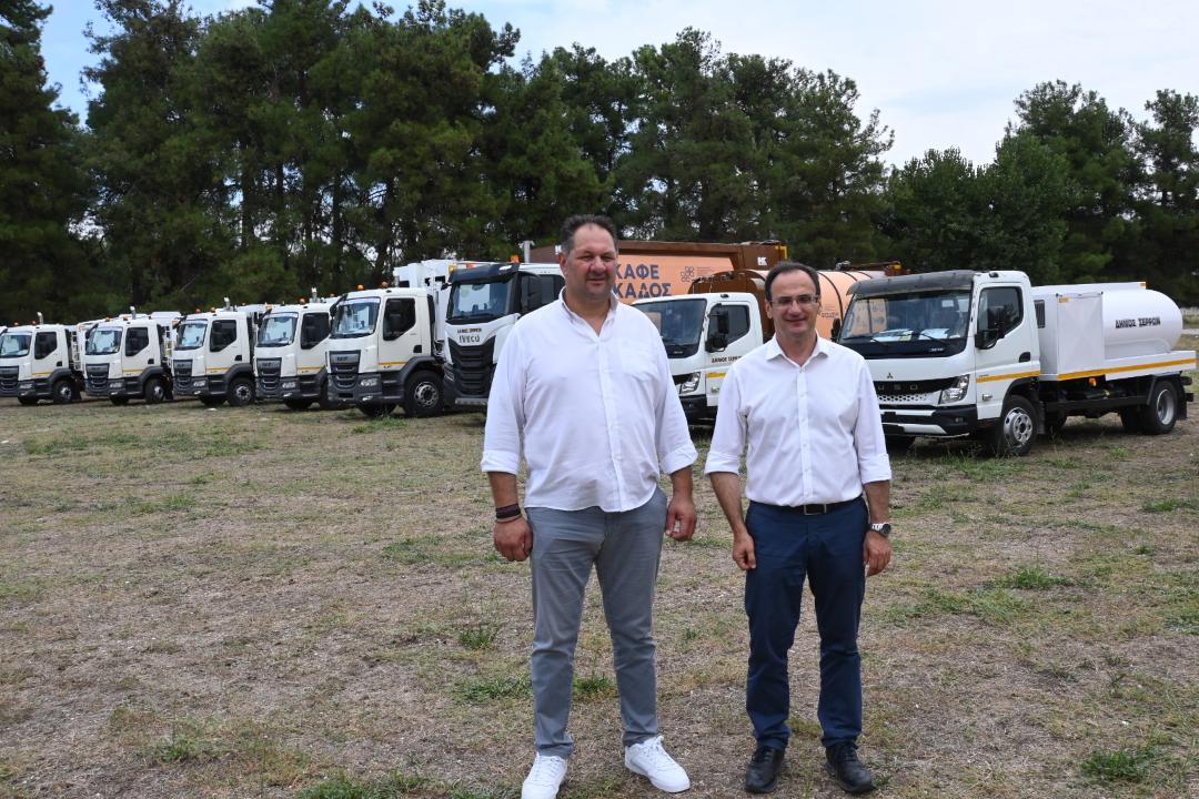 ΔΗΜΟΣ ΣΕΡΡΩΝ : ΠΑΡΕΛΑΒΕ ΕΝΝΕΑ (9) ΚΑΙΝΟΥΡΓΙΑ ΣΥΓΧΡΟΝΑ ΜΗΧΑΝΗΜΑΤΑ