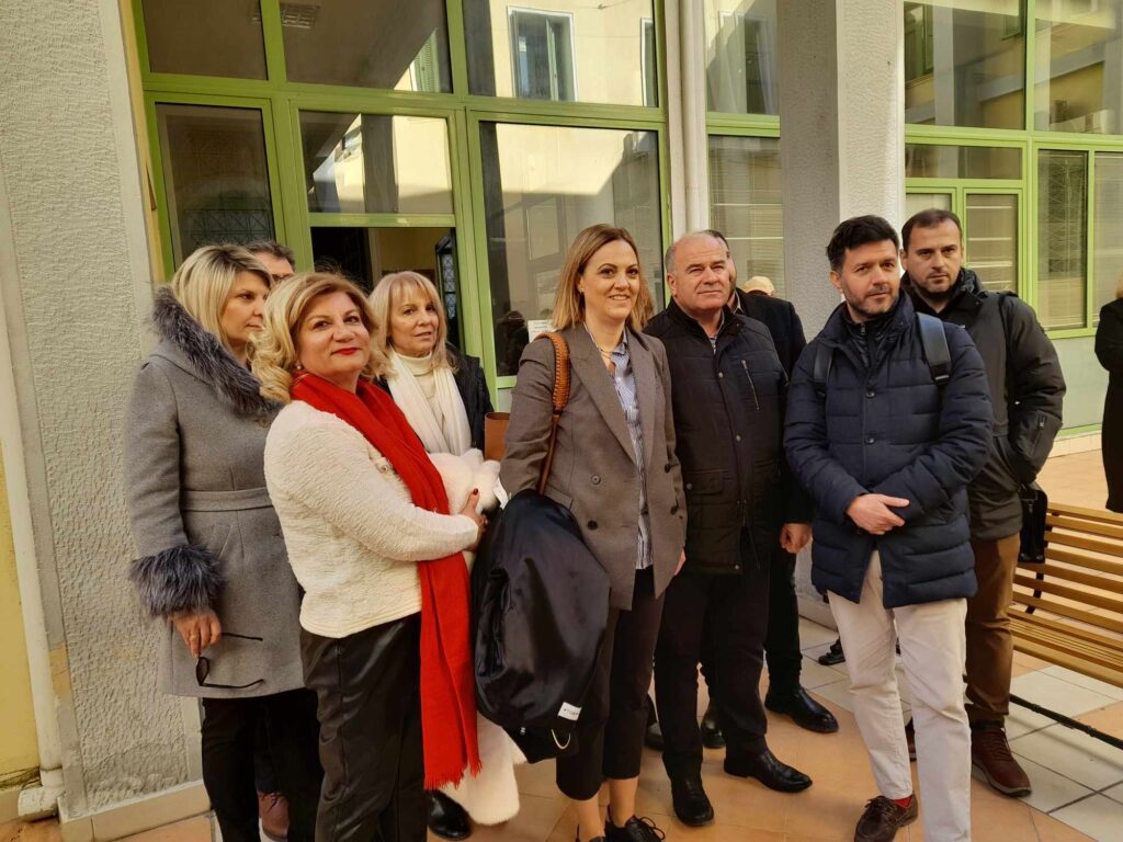 DIKASTHRIA MHTLIAGKA