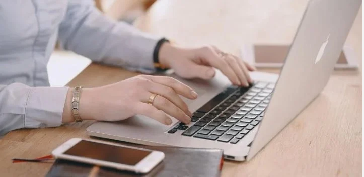 ΤΕΛΟΣ ΟΙ ΟΥΡΕΣ ΚΑΙ Η ΤΑΛΑΙΠΩΡΙΑ ΣΤΗΝ ΕΦΟΡΙΑ