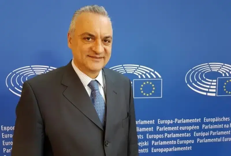 ΕΠΙΣΚΕΨΗ ΣΤΙΣ ΣΕΡΡΕΣ ΤΟΥ ΥΠΟΨΗΦΙΟΥ ΕΥΡΩΒΟΥΛΕΥΤΗ ΤΗΣ ΝΔ ΜΑΝΩΛΗ ΚΕΦΑΛΟΓΙΑΝΝΗ ΤΗΝ ΠΑΡΑΣΚΕΥΗ 24 ΜΑΪΟΥ 2024 6 ΕΠΙΣΚΕΨΗ ΣΤΙΣ ΣΕΡΡΕΣ ΤΟΥ ΥΠΟΨΗΦΙΟΥ ΕΥΡΩΒΟΥΛΕΥΤΗ ΤΗΣ ΝΔ ΜΑΝΩΛΗ ΚΕΦΑΛΟΓΙΑΝΝΗ ΤΗΝ ΠΑΡΑΣΚΕΥΗ 24 ΜΑΪΟΥ 2024