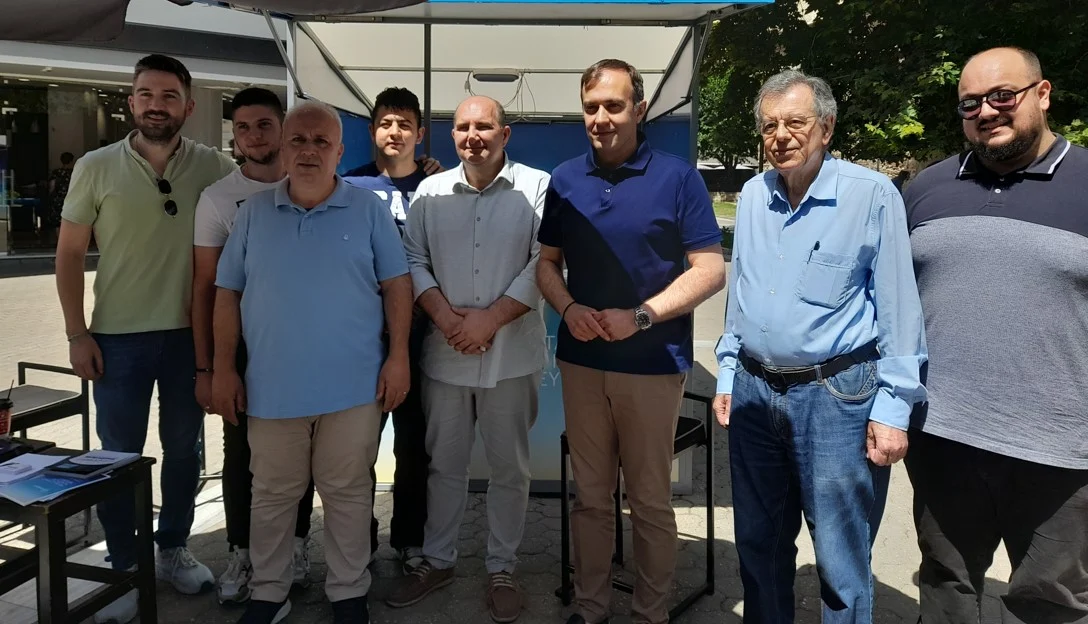 ΤΙΣ ΣΕΡΡΕΣ ΕΠΙΣΚΕΦΘΗΚΕ Ο ΛΕΟΝΑΡΔΟΣ ΜΠΕΛΕΡΗΣ ΑΔΕΛΦΟΣ ΤΟΥ ΦΡΕΝΤΗ ΜΠΕΛΕΡΗ ΥΠΟΨΗΦΙΟΥ ΕΥΡΩΒΟΥΛΕΥΤΗ ΤΗΣ ΝΕΑΣ ΔΗΜΟΚΡΑΤΙΑΣ