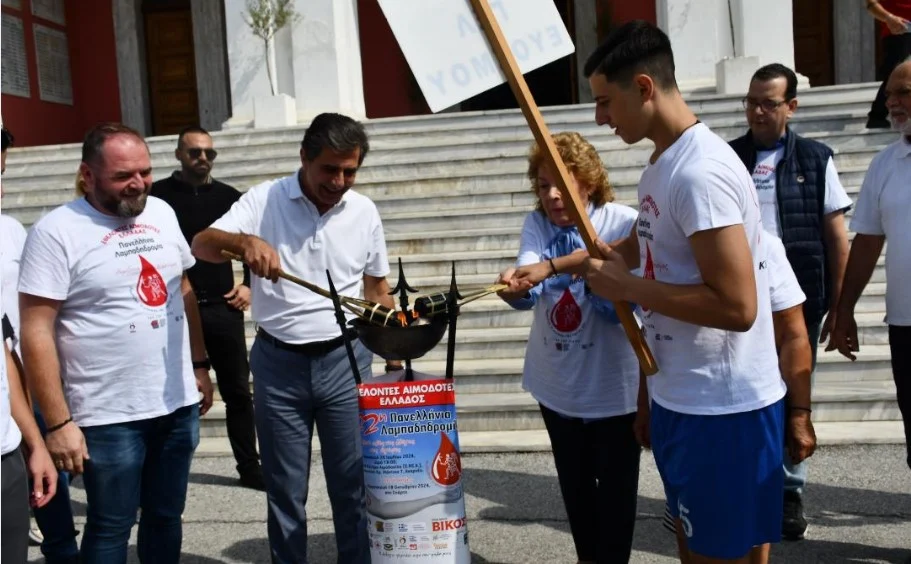 ΤΟ ΥΜΑΘ ΥΠΟΔΕΧΘΗΚΕ ΤΗ «ΦΛΟΓΑ ΤΗΣ ΑΓΑΠΗΣ» 2024