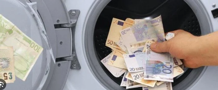 ΜΕΓΑΛΗ ΥΠΟΘΕΣΗ ΤΥΠΟΥ CAROUSEL ΕΡΧΕΤΑΙ ΣΤΟ ΦΩΣ ΑΠΟ ΤΗΝ ΑΡΧΗ ΓΙΑ ΤΟ ΞΕΠΛΥΜΑ ΧΡΗΜΑΤΟΣ