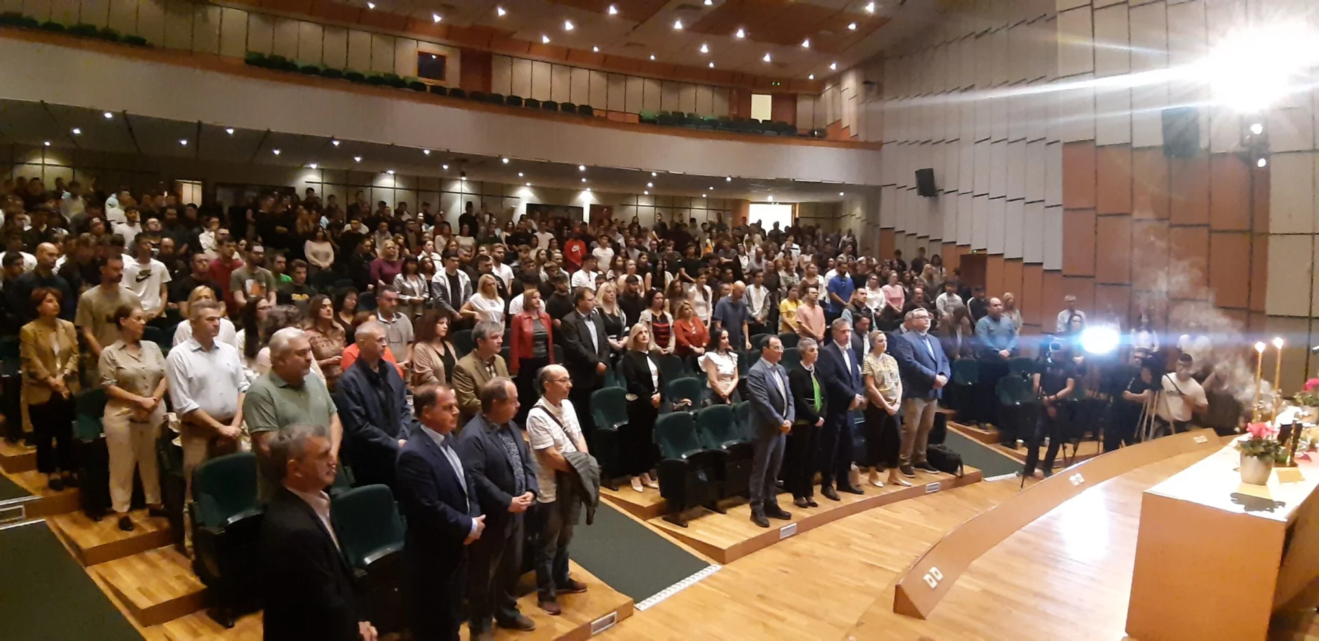 ΤΟ ΔΙΕΘΝΕΣ ΠΑΝΕΠΙΣΤΗΜΙΟ ΤΗΣ ΕΛΛΑΔΑΣ (ΔΙΠΑΕ) ΣΤΙΣ ΣΕΡΡΕΣ ΥΠΟΔΕΧΘΗΚΕ ΤΟΥΣ ΝΕΟΥΣ ΦΟΙΤΗΤΕΣ