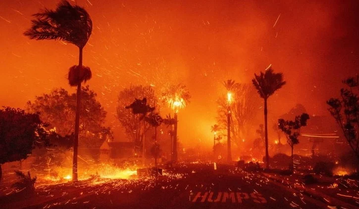 24 ΟΙ ΝΕΚΡΟΙ ΣΤΟ ΛΟΣ ΑΝΤΖΕΛΕΣ ΑΠΟ ΤΙΣ ΚΑΤΑΣΤΡΟΦΙΚΕΣ ΠΥΡΚΑΓΙΕΣ
