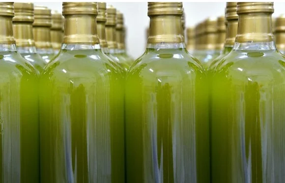 ΚΥΚΛΩΜΑ ΣΤΗ ΒΟΡΕΙΑ ΕΛΛΑΔΑ ΠΩΛΟΥΣΕ ΝΟΘΕΥΜΕΝΟ ΛΑΔΙ ΩΣ ΕΞΤΡΑ ΠΑΡΘΕΝΟ