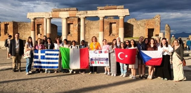 ΤΟ 2ο ΕΠΑΛ ΣΕΡΡΩΝ ΣΥΜΜΕΤΕΙΧΕ ΣΕ ΠΡΟΓΡΑΜΜΑ Erasmus+ ΣΤΗ ΝΑΠΟΛΙ ΤΗΣ ΙΤΑΛΙΑΣ