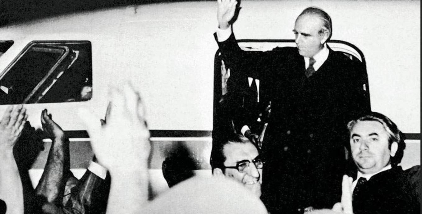 24 ΙΟΥΛΙΟΥ 1974: 51 ΧΡΟΝΙΑ ΜΕΤΑ, Η ΙΣΤΟΡΙΚΗ ΕΠΙΣΤΡΟΦΗ ΤΗΣ ΔΗΜΟΚΡΑΤΙΑΣ ΣΤΗΝ ΕΛΛΑΔΑ