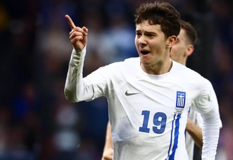 ΝΕΑ ΔΙΑΚΡΙΣΗ ΓΙΑ ΤΟΝ ΚΩΣΤΑ ΚΑΡΕΤΣΑ: ΣΤΗΝ ΠΡΩΤΗ ΘΕΣΗ ΜΕ ΤΟΥΣ ΔΕΚΑ ΠΙΟ ΤΑΛΑΝΤΟΥΧΟΥΣ ΜΠΑΛΑΝΤΕΡ ΚΑΤΩ ΤΩΝ 21 ΕΤΩΝ ΣΤΗΝ ΕΥΡΩΠΗ