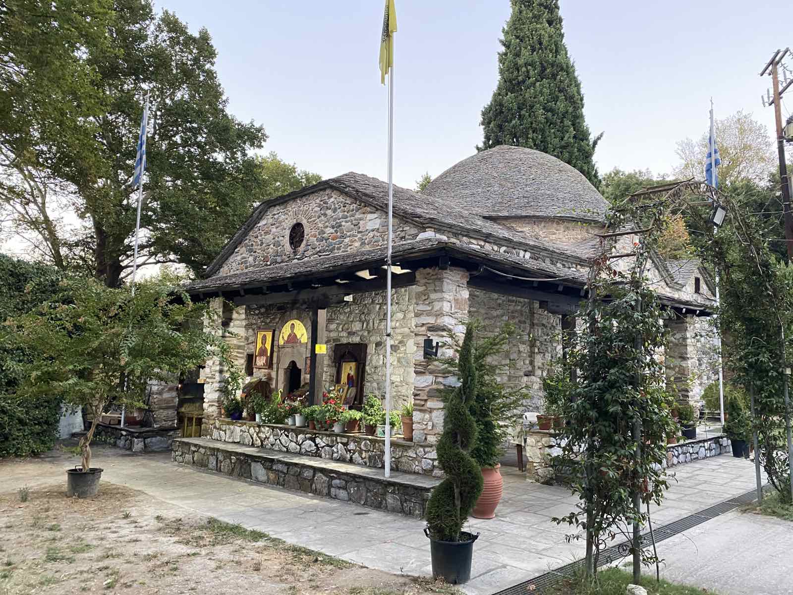 Η ΑΓΙΑ ΜΑΡΙΝΑ ΤΗΣ ΡΕΝΤΙΝΑΣ: ΜΙΑ ΙΔΙΑΙΤΕΡΗ ΥΣΤΕΡΟΒΥΖΑΝΤΙΝΗ ΕΚΚΛΗΣΙΑ