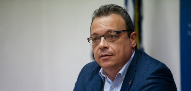 ΣΩΚΡΑΤΗΣ ΦΑΜΜΕΛΟΣ: ΑΝΑΓΚΗ ΓΙΑ ΜΟΝΙΜΗ ΜΕΙΩΣΗ ΤΟΥ ΦΠΑ ΚΑΙ ΕΠΙΣΤΡΟΦΗ 13ου ΚΑΙ 14ου ΜΙΣΘΟΥ ΣΤΟΥΣ ΔΗΜΟΣΙΟΥΣ ΥΠΑΛΛΗΛΟΥΣ