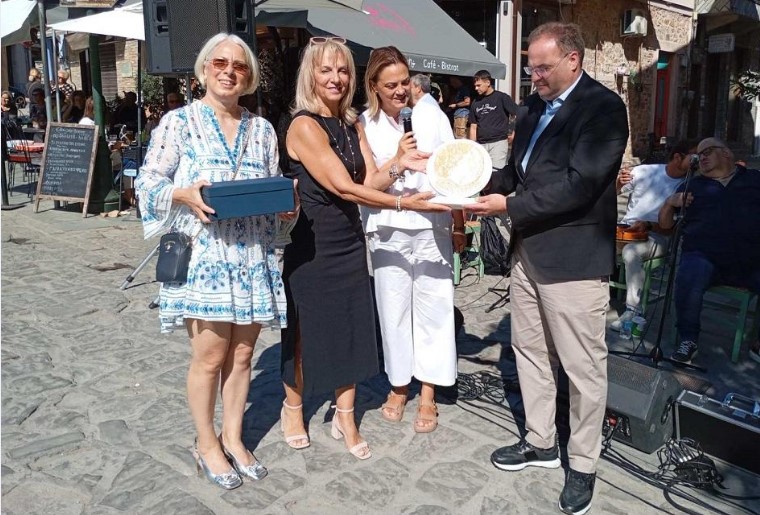 Ο ΔΗΜΟΣ ΣΕΡΡΩΝ ΤΙΜΗΘΗΚΕ ΣΕ ΦΕΣΤΙΒΑΛ ΓΑΣΤΡΟΝΟΜΙΑΣ