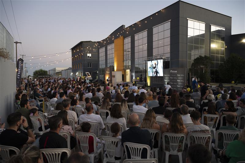 Η Metron ΑΝΟΙΞΕ ΤΗΝ «ΚΑΡΔΙΑ» ΤΗΣ: Metron Family Day… ΜΙΑ ΓΙΟΡΤΗ ΓΙΑ ΤΟΥΣ ΑΝΘΡΩΠΟΥΣ ΤΗΣ ΚΑΙ ΤΙΣ ΟΙΚΟΓΕΝΕΙΕΣ ΤΟΥΣ