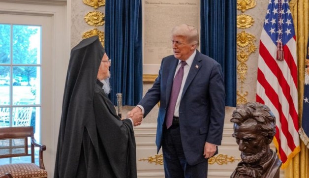 Ο ΟΙΚΟΥΜΕΝΙΚΟΣ ΠΑΤΡΙΑΡΧΗΣ ΒΑΡΘΟΛΟΜΑΙΟΣ ΣΥΝΑΝΤΗΣΕ ΤΟΝ ΠΡΟΕΔΡΟ ΤΩΝ ΗΠΑ ΝΤΟΝΑΛΝΤ ΤΡΑΜΠ