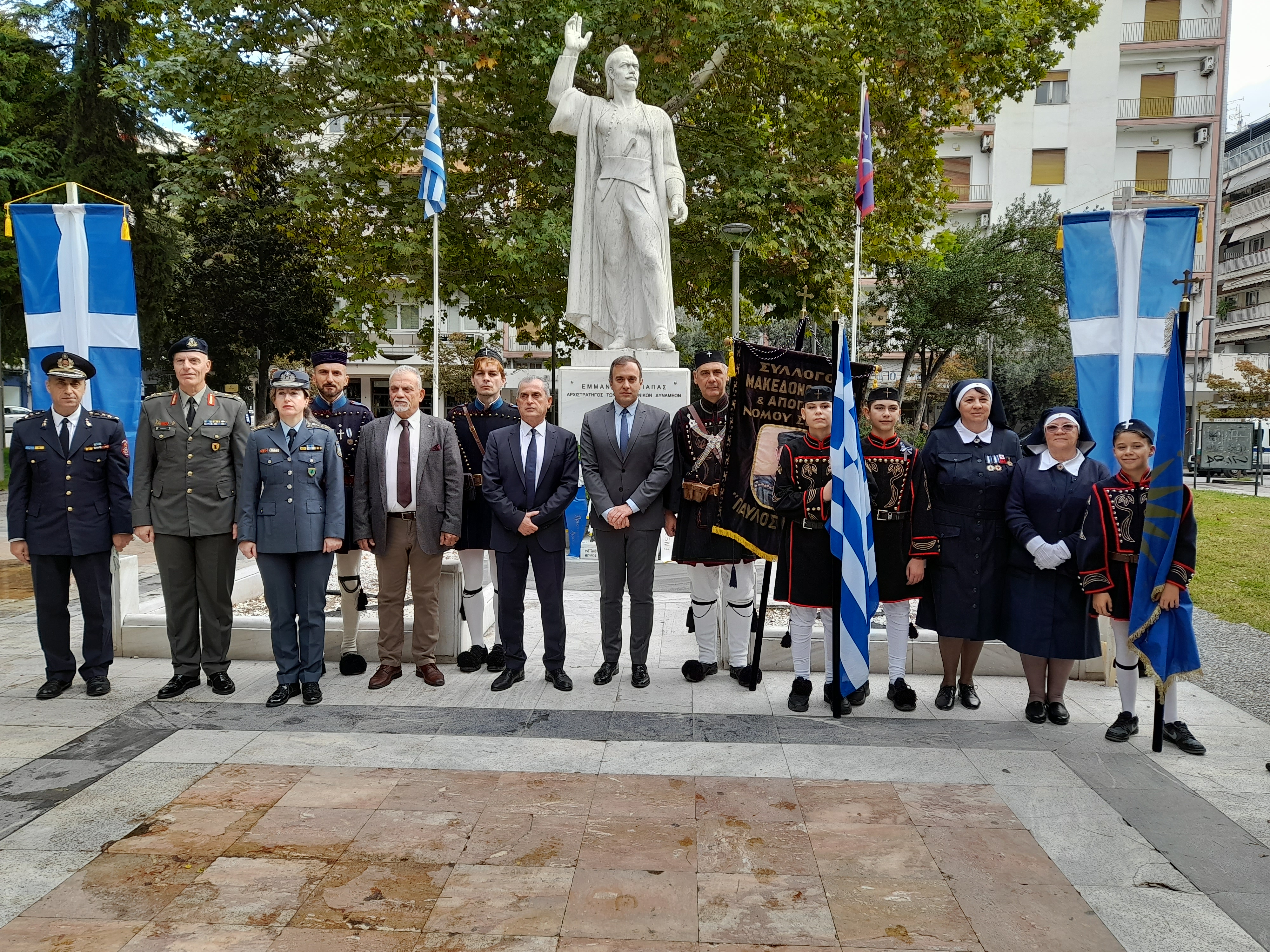 ΕΟΡΤΑΣΤΗΚΕ Η  ΜΕΡΑ ΤΟΥ ΜΑΚΕΔΟΝΙΚΟΥ ΑΓΩΝΑ ΣΤΙΣ ΣΕΡΡΕΣ