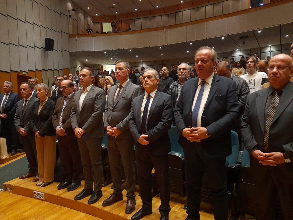 ΠΡΑΓΜΑΤΟΠΟΙΗΘΗΚΕ ΑΓΙΑΣΜΟΣ ΣΤΗΝ ΠΑΝΕΠΙΣΤΗΜΙΟΥΠΟΛΗ ΣΕΡΡΩΝ ΕΝΟΨΕΙ ΤΗΣ ΝΕΑΣ ΑΚΑΔΗΜΑΪΚΗΣ ΧΡΟΝΙΑΣ 4 20251021 121625 AGIASMOS DIPAE