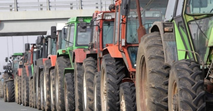 30 ΝΟΕΜΒΡΙΟΥ ΑΝΑΜΕΝΟΝΤΑΙ ΤΑ ΠΡΩΤΑ ΑΓΡΟΤΙΚΑ ΜΠΛΟΚΑ