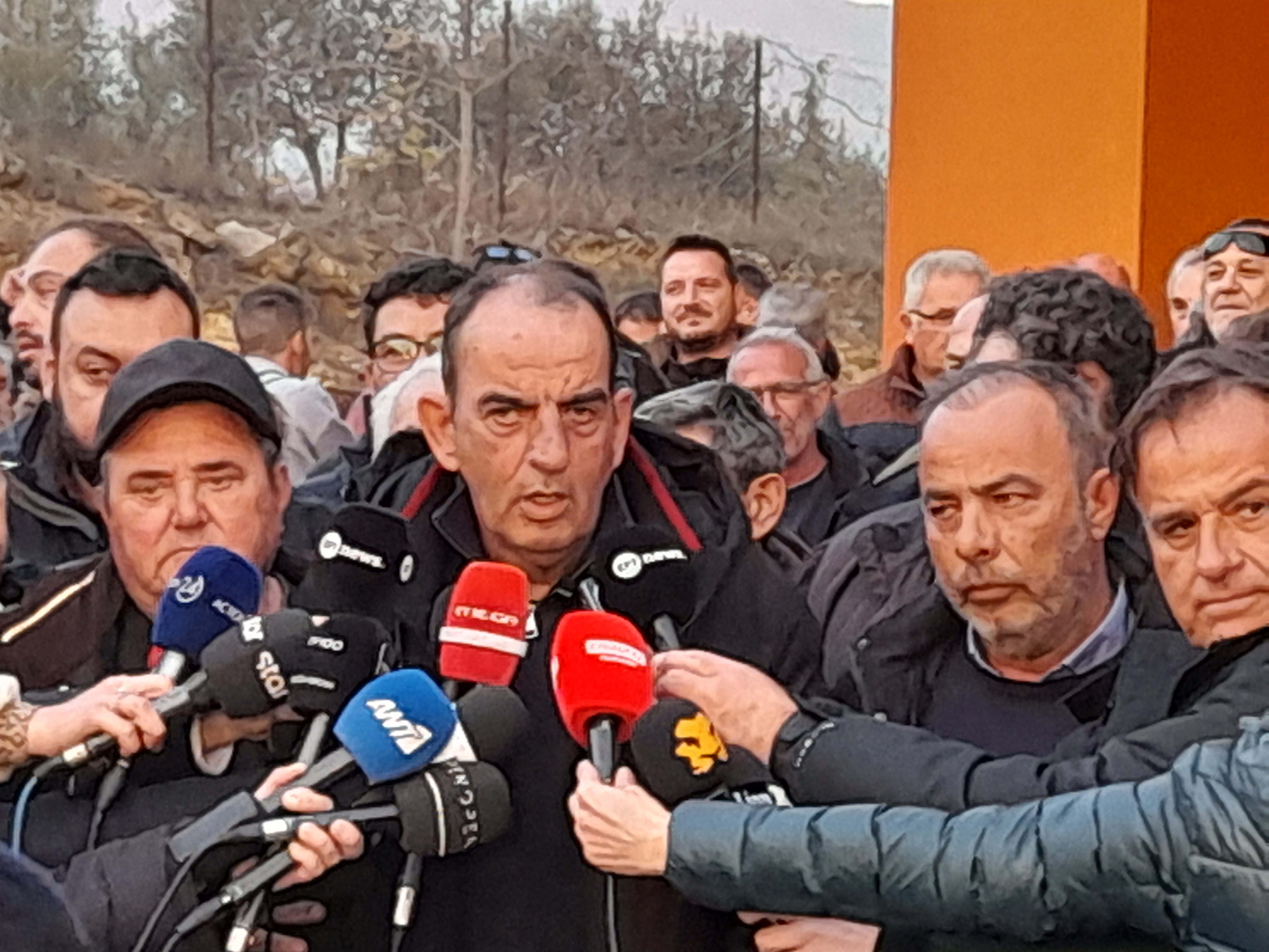 ΣΥΝΕΧΙΣΗ ΚΑΙ ΚΛΙΜΑΚΩΣΗ ΤΟΥ ΑΓΩΝΑ  ΑΠΟΦΑΣΙΣΑΝ ΟΜΟΦΩΝΑ ΟΙ ΑΓΡΟΤΕΣ